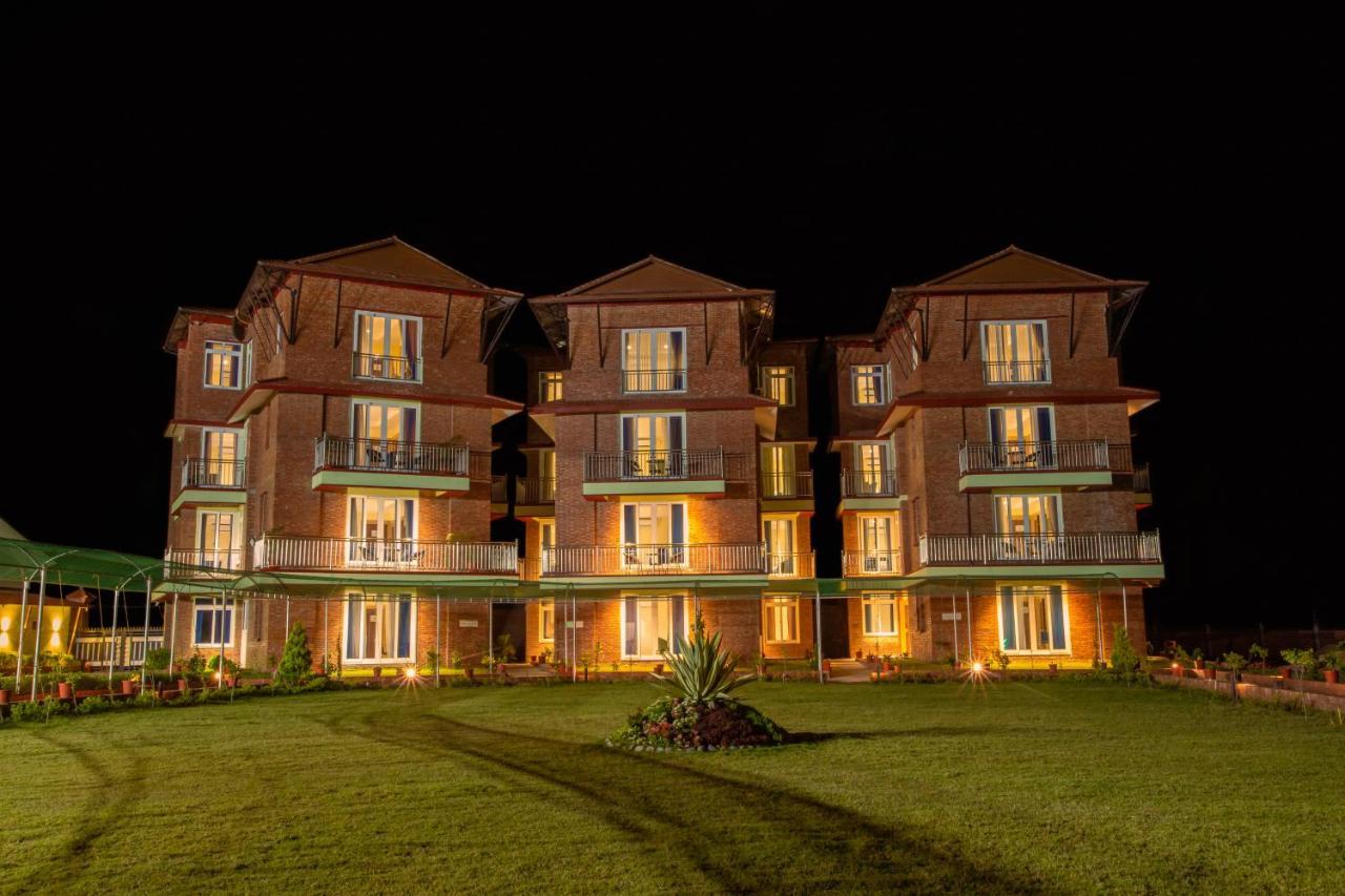 Lumbini Green Resort Bhagwanpur Bagian luar foto