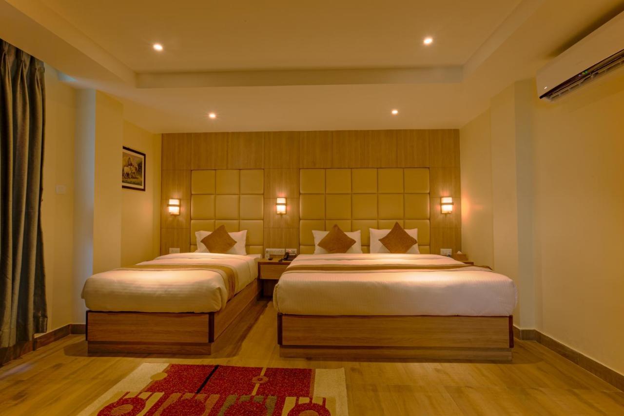 Lumbini Green Resort Bhagwanpur Bagian luar foto