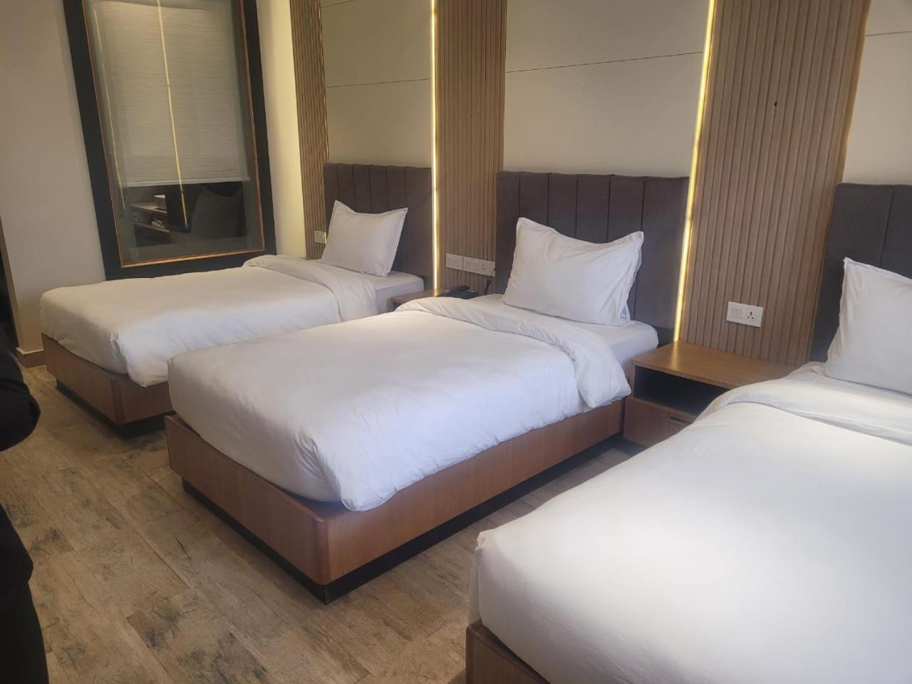 Lumbini Green Resort Bhagwanpur Bagian luar foto